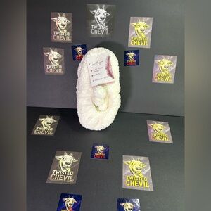 Jessica Simpson Women S/M 6-8 Slipper Socks With Grips Soft Plush Cozy Non Slip